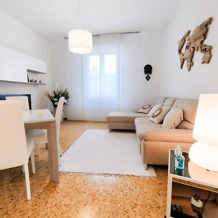 Appartement A Casa Di Ezio E Paola à La Spezia Extérieur photo